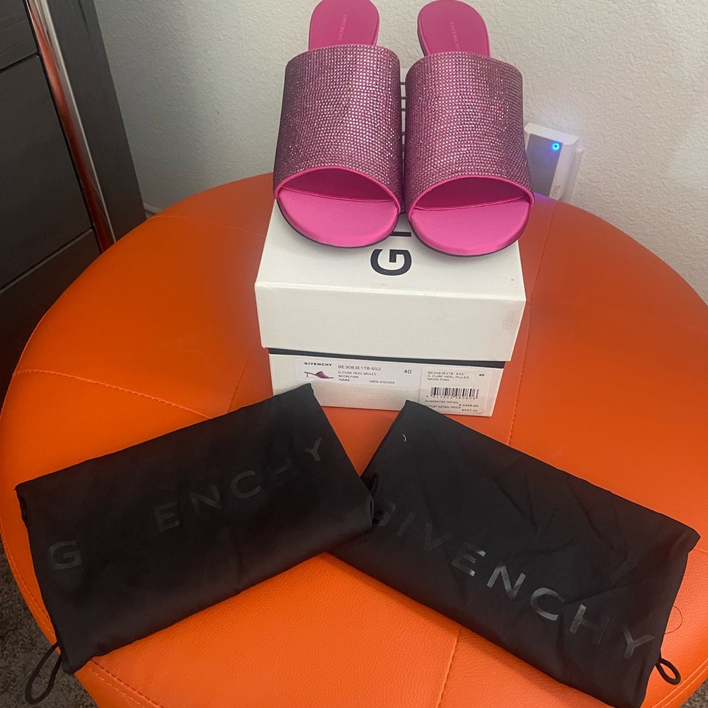 Givenchy G-Cube Pink Slide Mules (40)